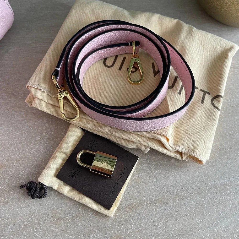 ❌SOLD❌Mint Louis Vuitton Montaigne BB Empreinte Leather Rose Poudre Bag SP1195 - Picture 8 of 15